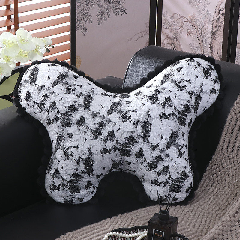 客厅沙发法式复古蝴蝶抱枕靠垫卧室床头靠背垫2026新款高级感靠枕