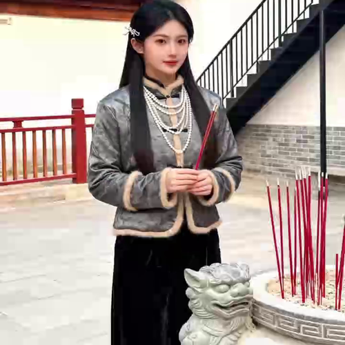 冬季新中式盘扣保暖女款棉服