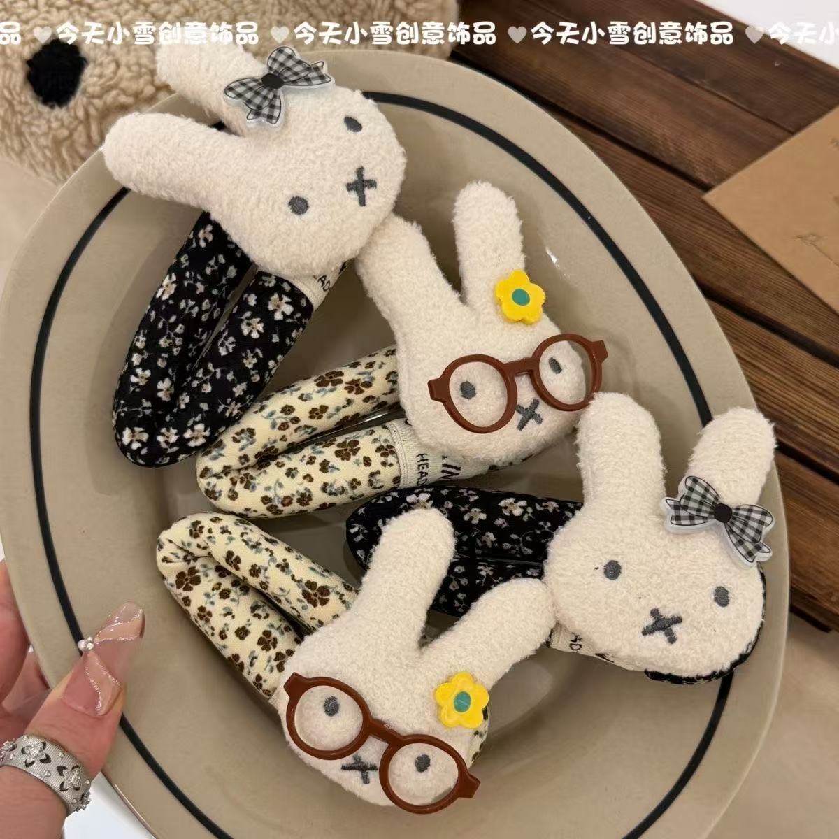 奶咖碎花米菲大号卡通鸭嘴发夹秋冬新款可爱少女头饰刘海盘发发饰图片