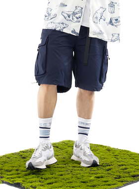 MCREW WILDNESS限定系列户外机能风可调节多口袋工装宽松版短裤