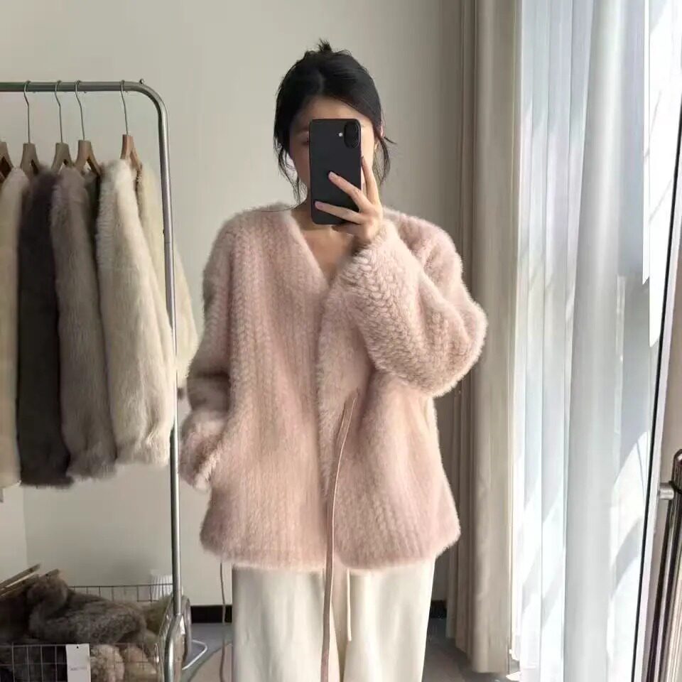 2026秋冬新款短款外套保暖显瘦女装气质网红女款毛毛外套