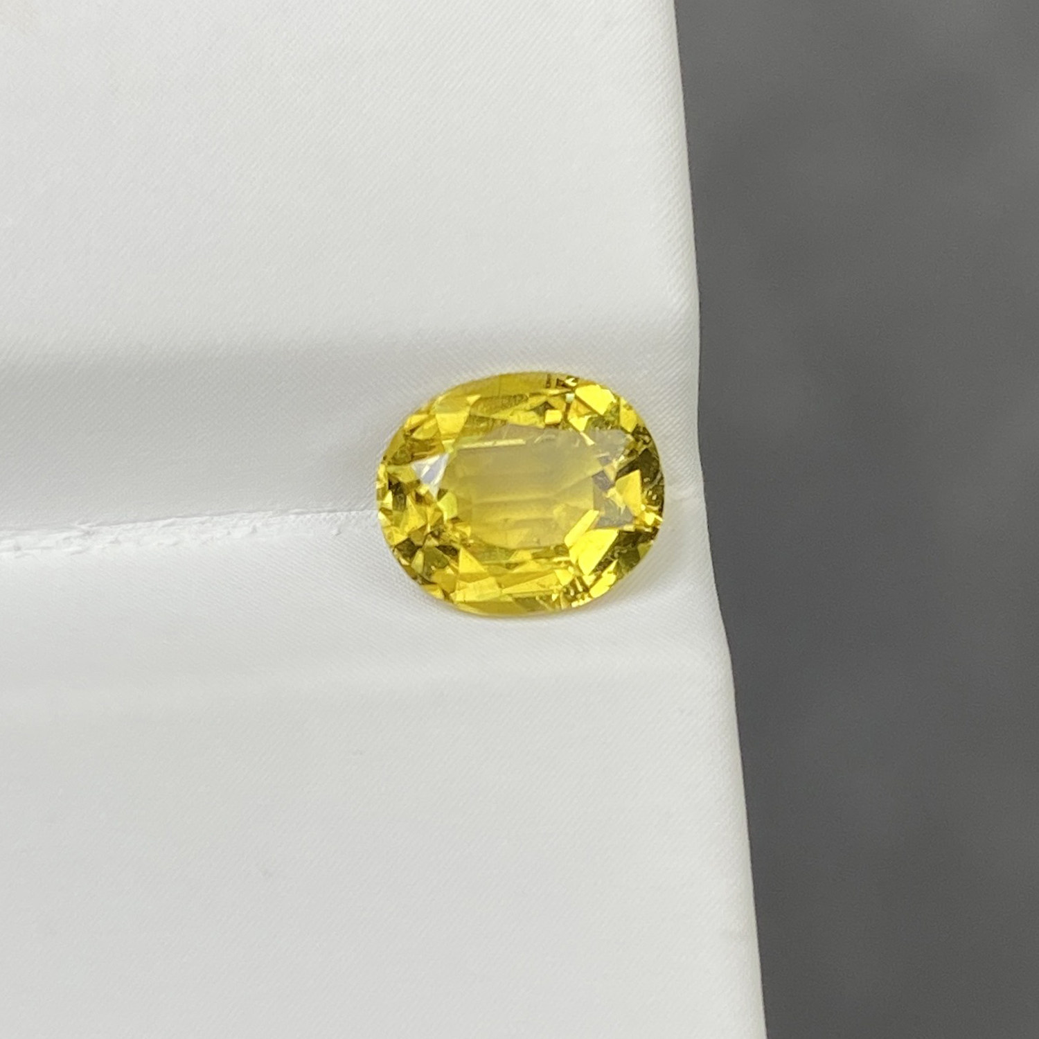 【一氏】一克拉天然金丝黄碧玺裸石椭圆戒面干净火彩闪10月生辰石