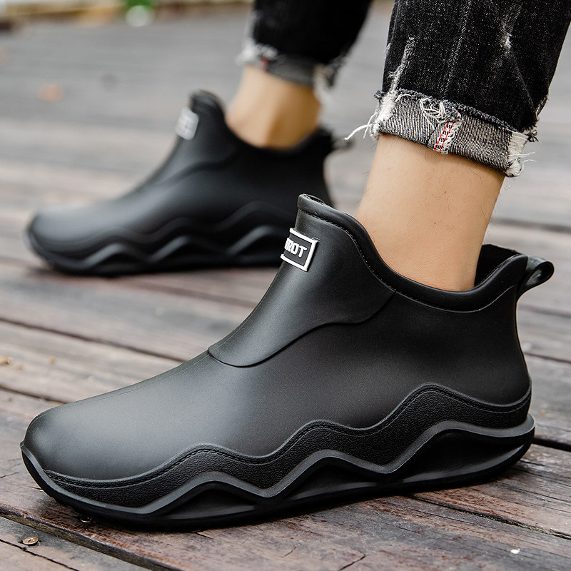 德系防滑雨鞋男女款情侣时尚雨靴女登山钓鱼防水胶鞋加绒耐磨水鞋,流行男鞋,雨鞋,淘宝优惠券,粉丝福利购,淘宝优惠卷