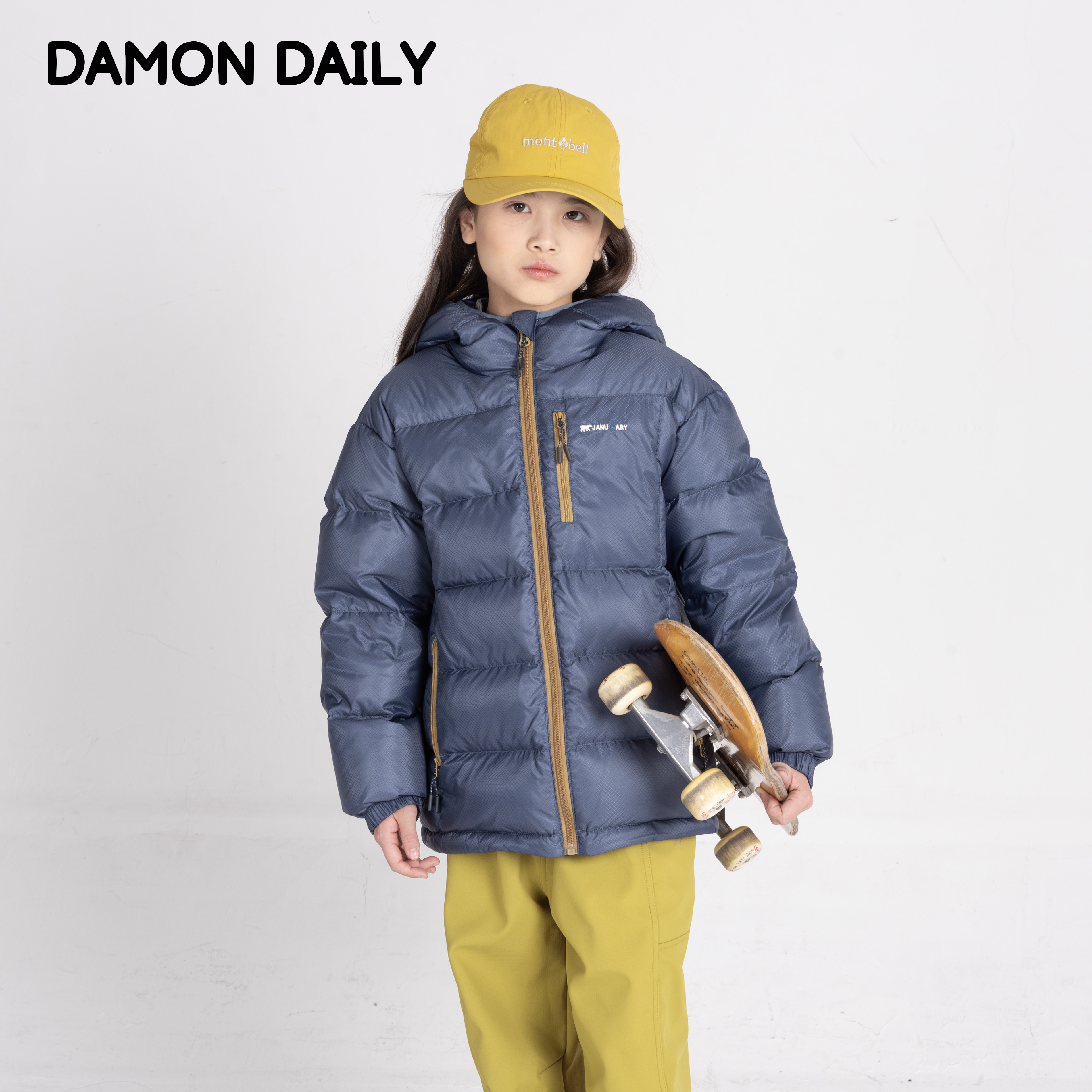 新国标白鸭绒轻量化羽绒服