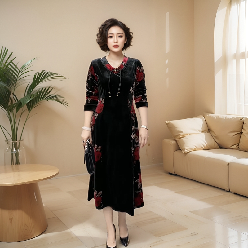 丝绒连衣裙中老年妈妈长款复古风