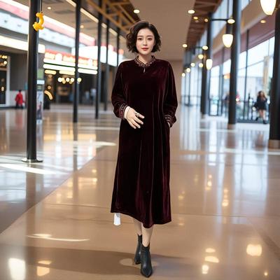 时尚妈妈丝绒连衣裙秋季新款