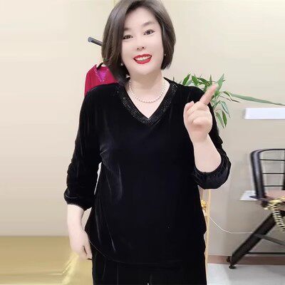 丝绒烫钻长袖体恤宽松减龄遮肉女