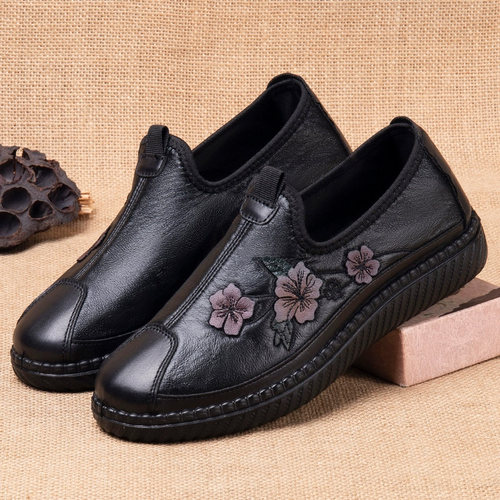 皮面软底奶奶鞋老北京布鞋防滑