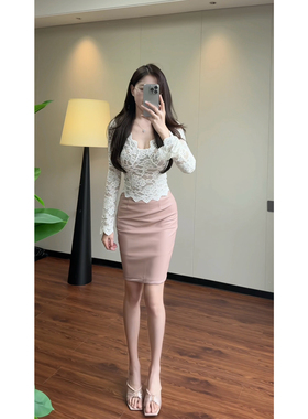 2025春秋新款气质名媛性感修身显瘦v领蕾丝带胸垫短款上衣打底衫