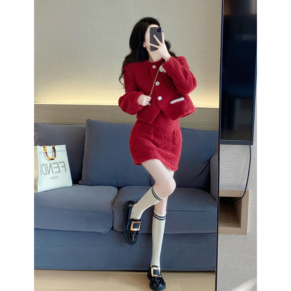 小女人最爱羊羔毛2022春季套装裙