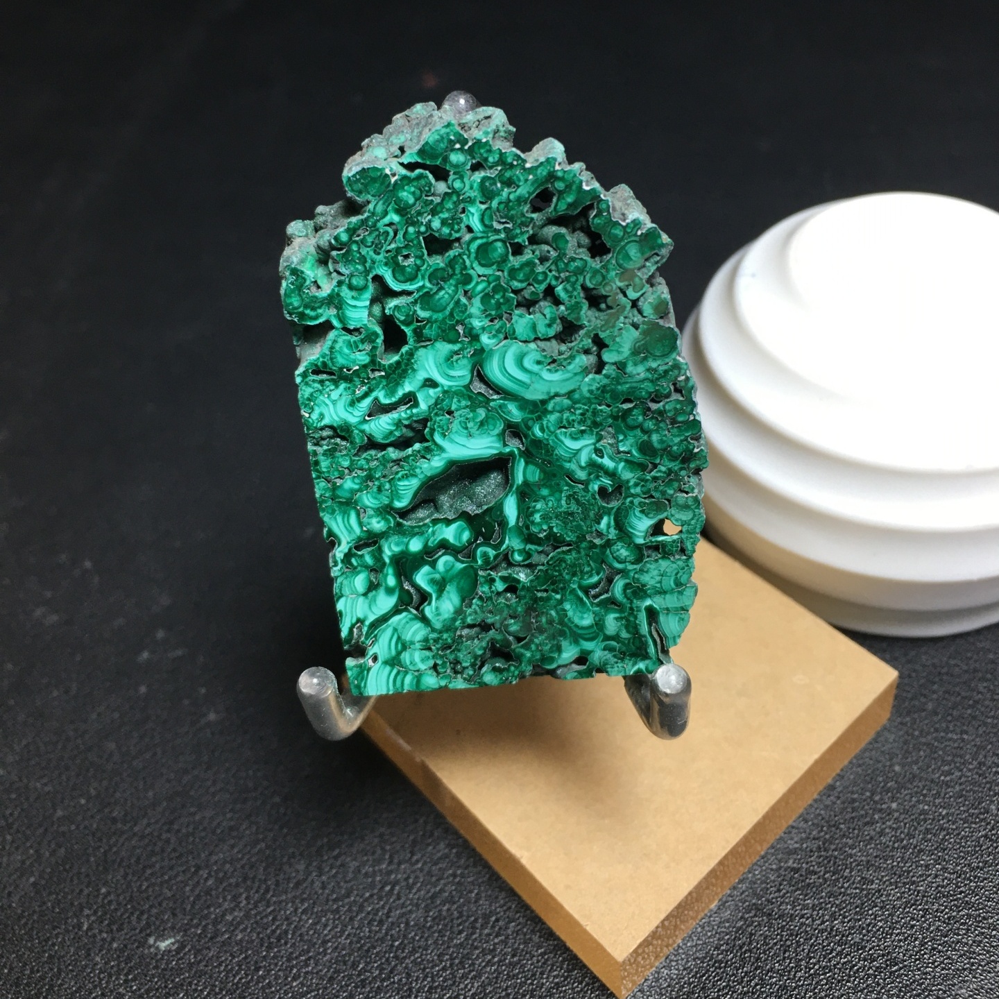 纯天然孔雀石原石矿石标本打磨矿物晶体科普收藏家居摆件
