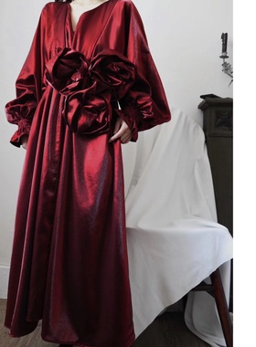 法式复古丝绒睡袍女秋冬新款高级感气质收腰显瘦连衣裙