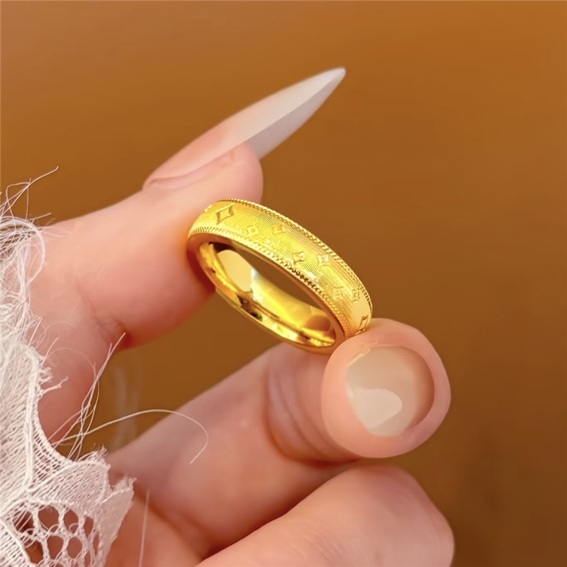 古法沙金拉丝泥鳅背四芒星戒指女图片
