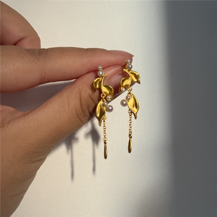 仿黄金色超仙染露烟柳叶珍珠耳环女流苏耳坠显脸小耳饰品中古耳钉