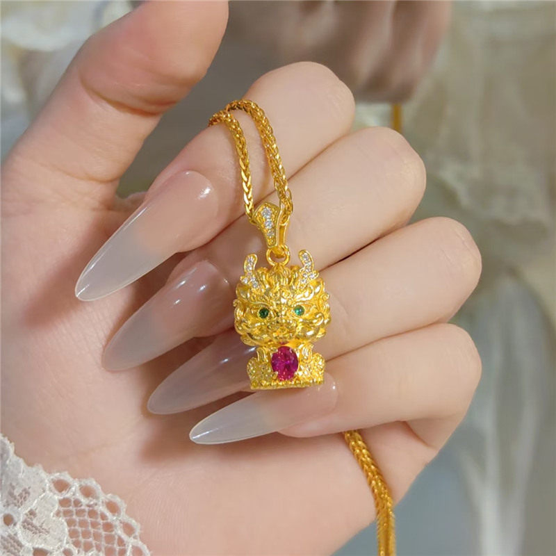 强保色麒麟献瑞吊坠项链女999黄金色招财进宝瑞兽镶钻挂坠锁骨链