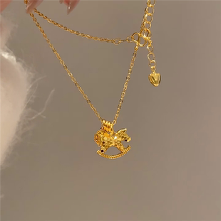 钛钢不掉色本命年马上有钱项链女黄金色鱼鳞碎碎冰跑跑环小马颈链