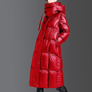 今年流行的羽绒服女2025新款高端时尚加厚白鸭绒长款过膝冬季外套