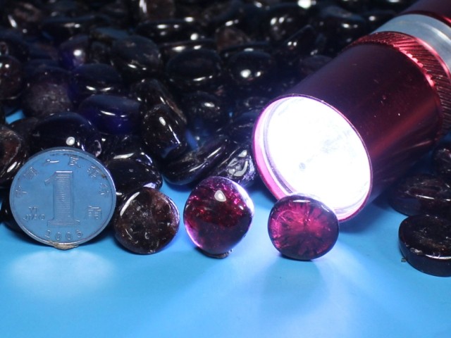 石榴石 大晶体碎石 饰品 摆件 透光天然矿物晶体矿石原石宝石15g