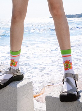 LIFEBEAT x SABRINA HSIEH联名炫活60印花袜