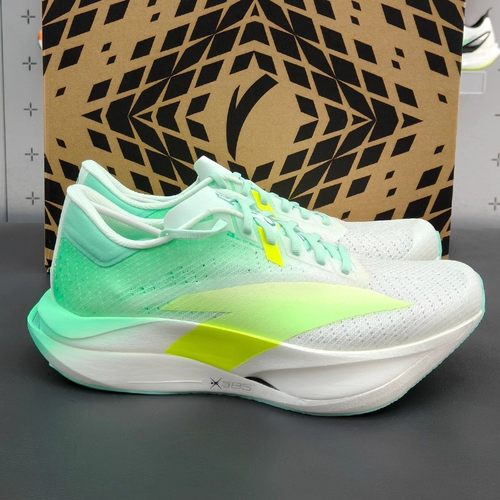 安踏C202 7代跑鞋男款专业3竞速碳板官方运动鞋官方正品112545575