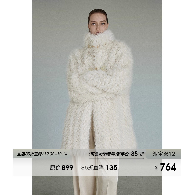 UNSPOKEN宽松加厚牛角扣皮草大衣