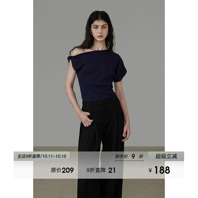 UNSPOKEN不对称斜肩T恤女露肩2025夏季新款修身显瘦高级感上衣