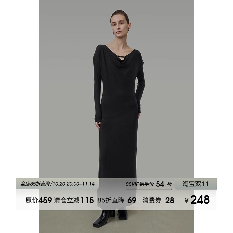 UNSPOKEN黑色荡领针织连衣裙