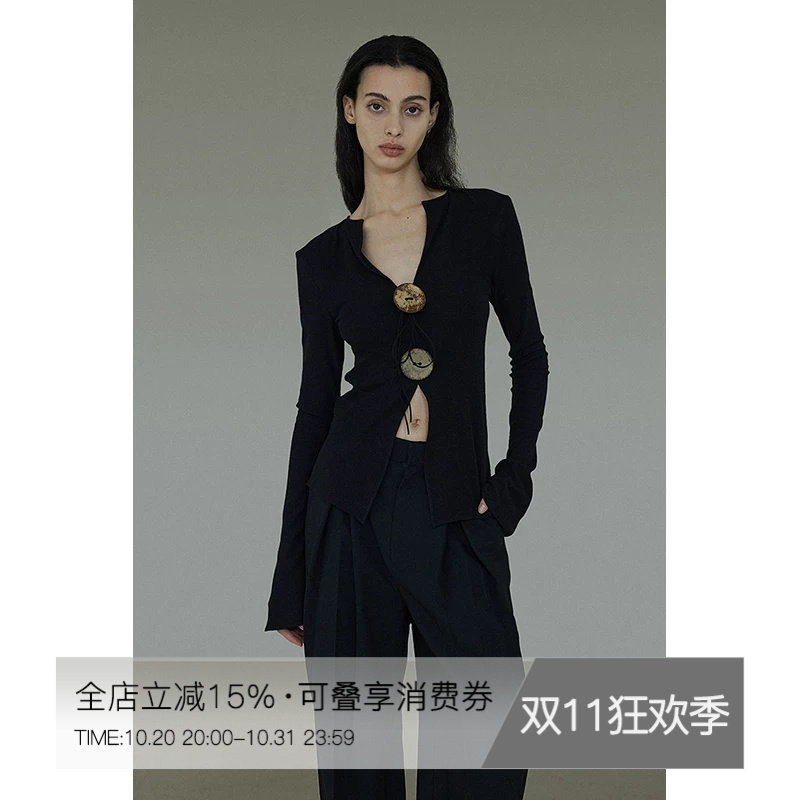 UNSPOKEN明星同款设计感针织衫女V领显瘦复古气质小众高级感上衣