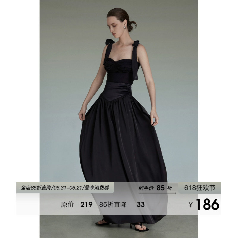 UNSPOKEN黑色吊带背心女设计感小众高级感辣妹上衣半身连衣裙套装