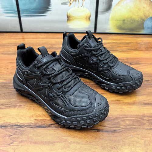 黑色男士户外登山鞋防滑耐磨透气