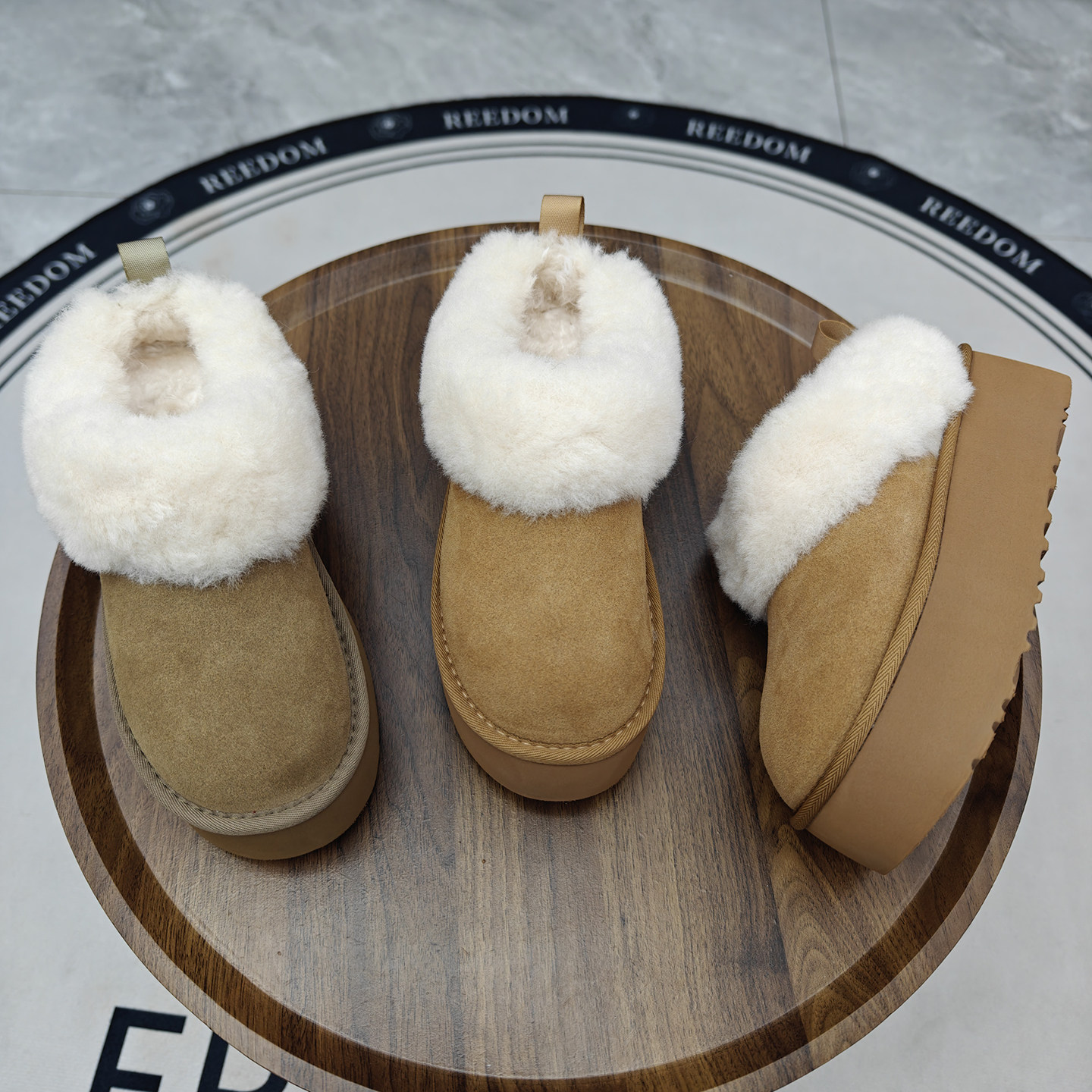 牛绒皮厚底毛绒雪地靴女勃肯拖鞋