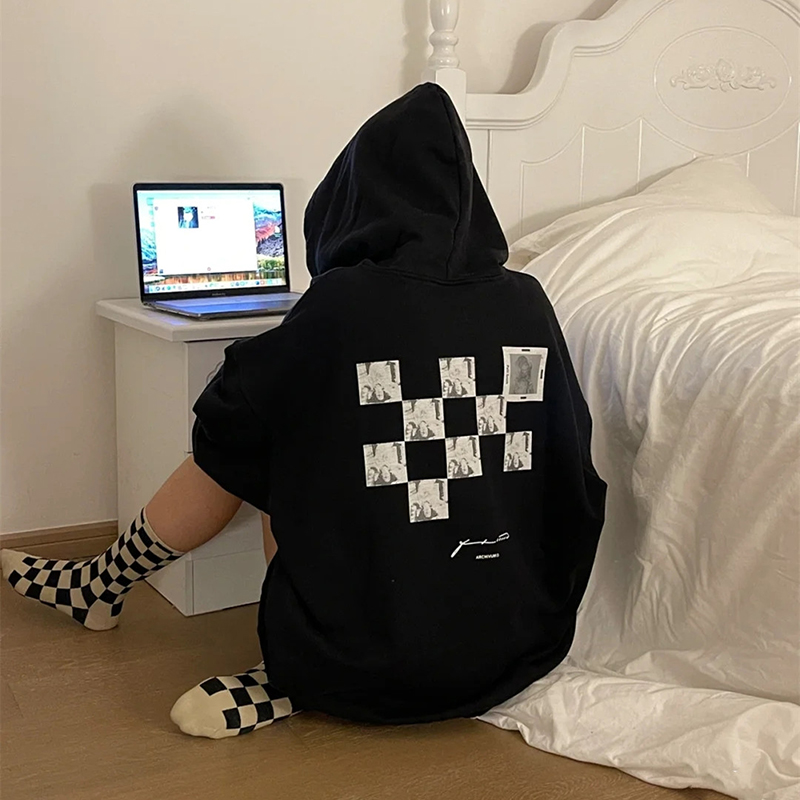 黑色连帽潮牌卫衣chic