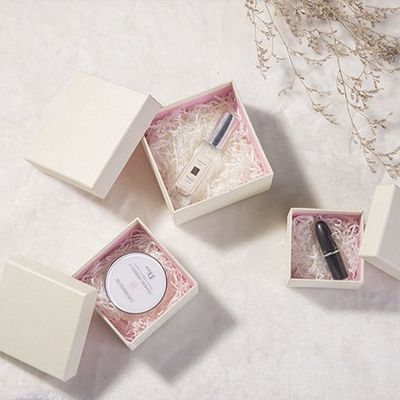 生日口红礼物盒送女友小号精美简约大小盒空精致迷你妇女节礼物盒