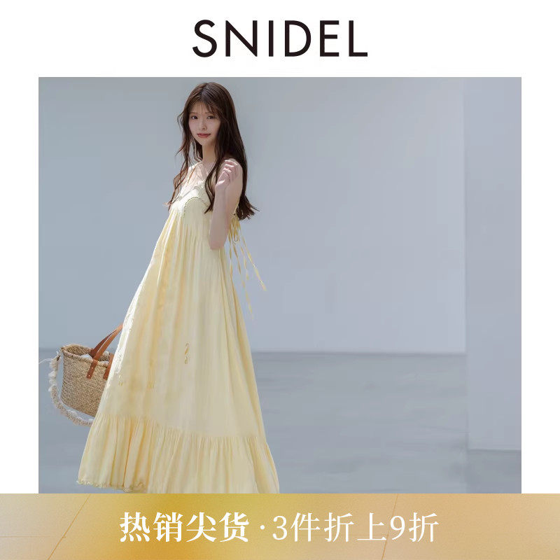 SNIDEL2025秋冬新品度假风V领露背刺绣钩花吊带连衣裙SWFO254076