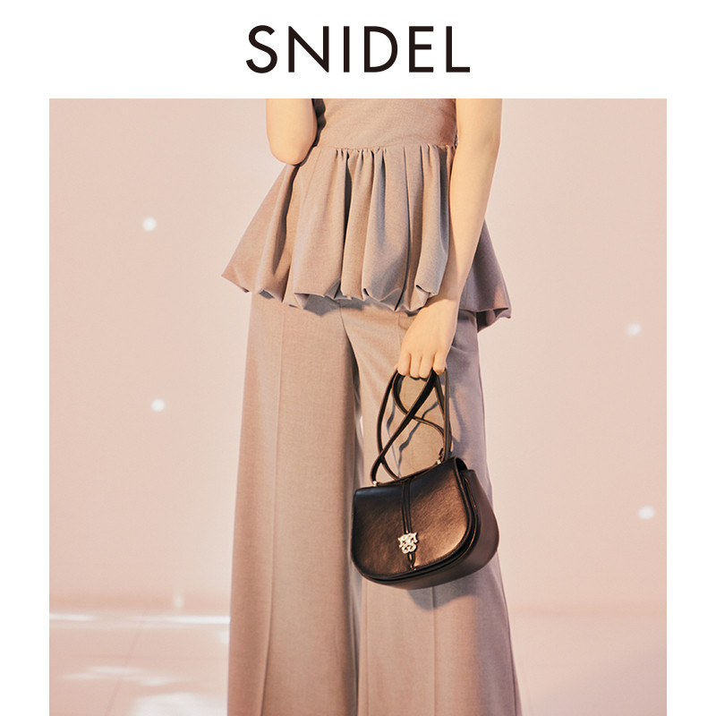 SNIDEL春夏款纯色百搭金属装饰翻盖单肩斜挎包SWGB241622