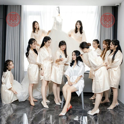 晨袍婚礼结婚丝绸新娘伴娘团丝绸