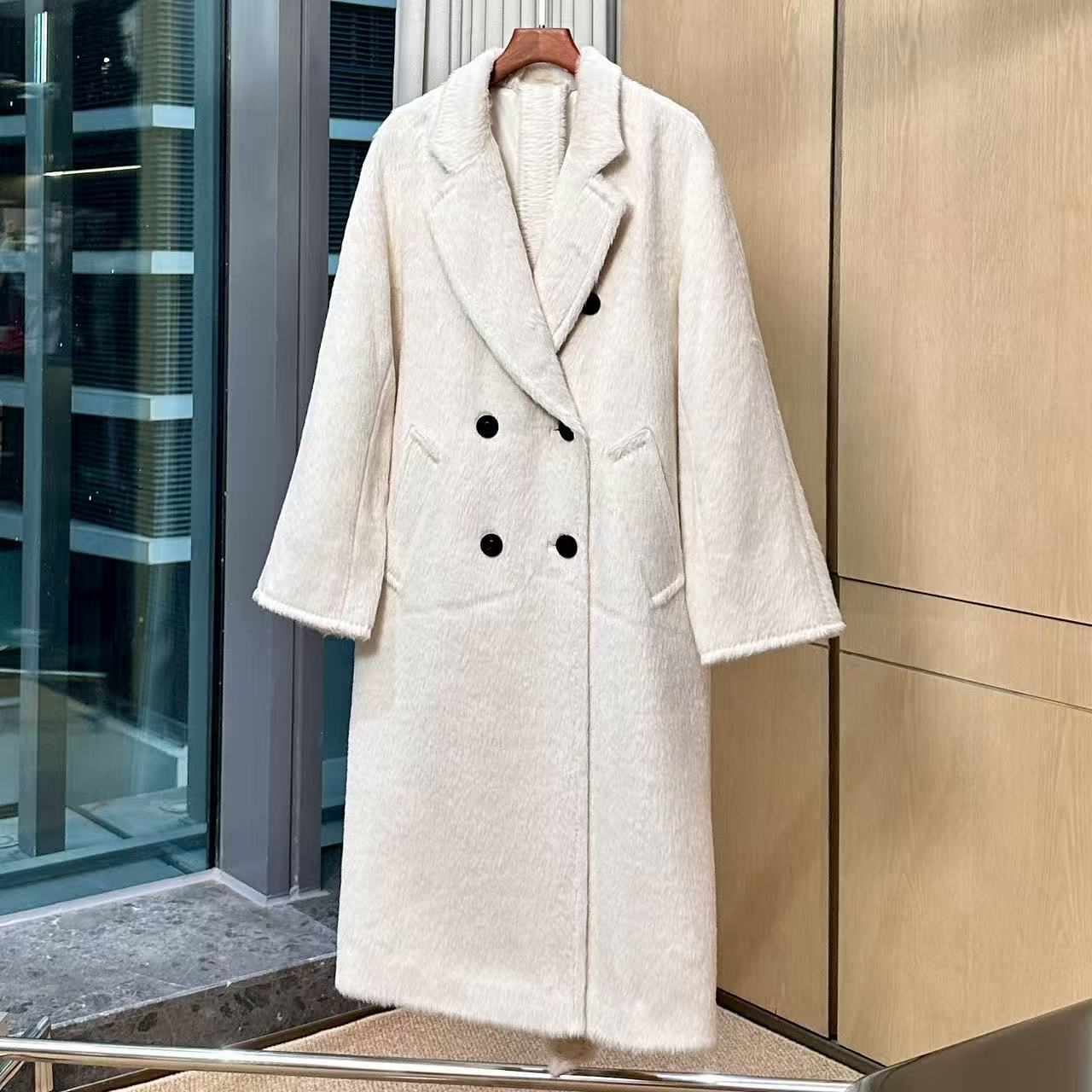 【妍妍粉丝专享】秘鲁进口骆马绒·长款大衣116E1173 148E9216