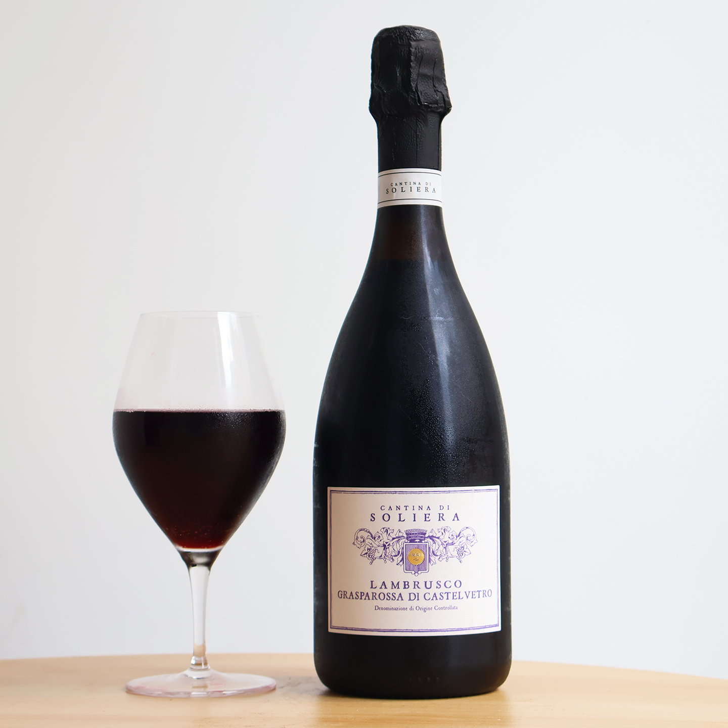 黑樱桃黑莓饱满多汁意大利甜红