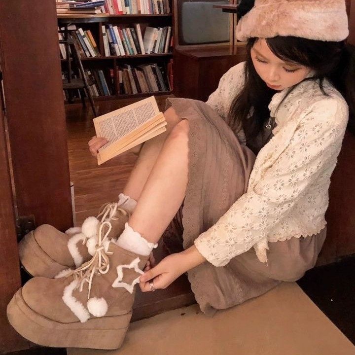 雪地靴女款冬季2024年新款复古防滑短筒马丁靴加绒加厚保暖厚底鞋