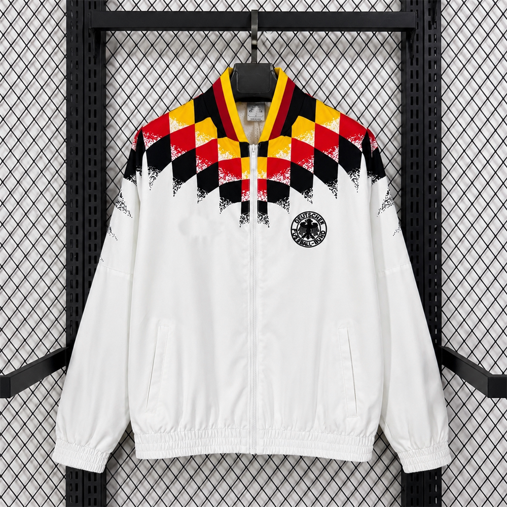 复古德国足球服外套防水复古球衫刺绣男风衣秋冬爆款 windbreaker