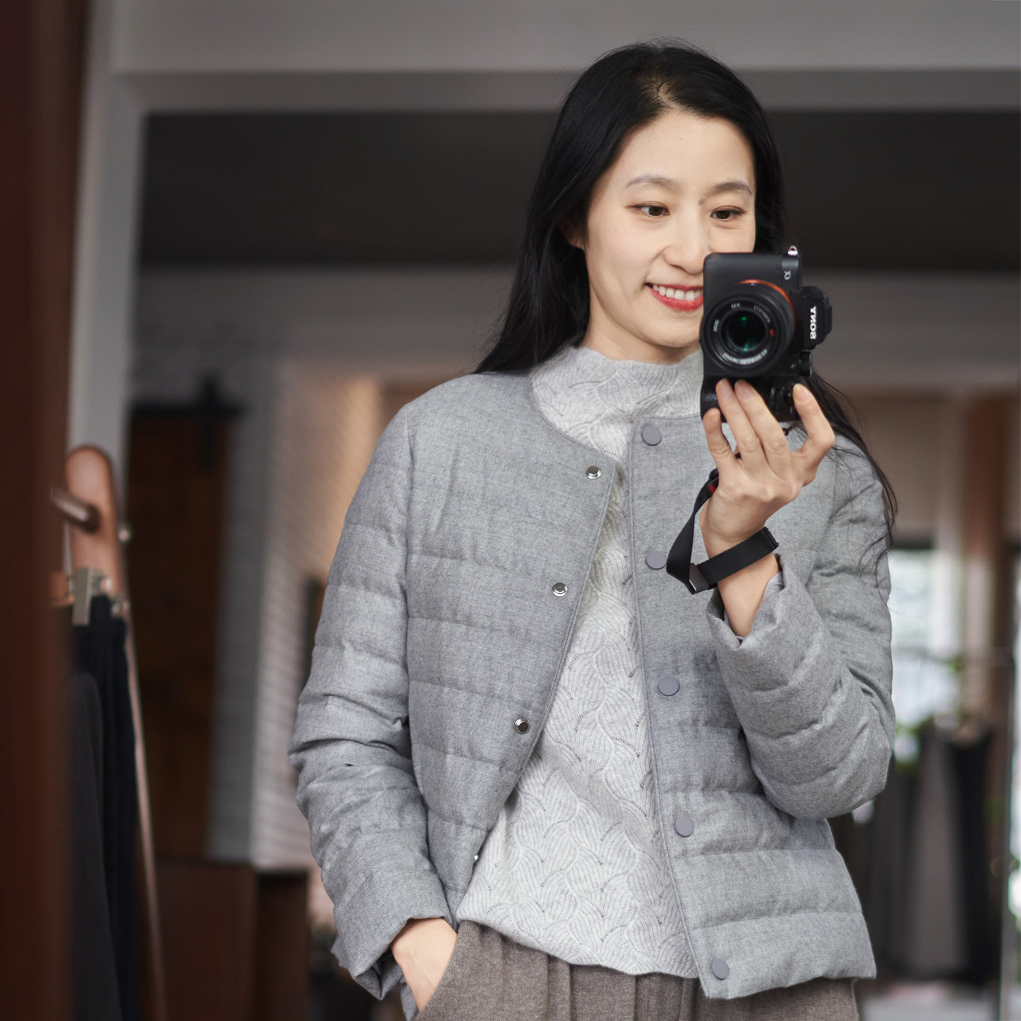 轻便羽绒服女长袖打底