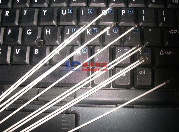 È«ÐÂIBM T60 T60P T61 T61P µÆ¹Ü ±Ê¼Ç±¾µÆ¹Ü Òº¾§ÆÁµÆ¹Ü 2¸ù×°