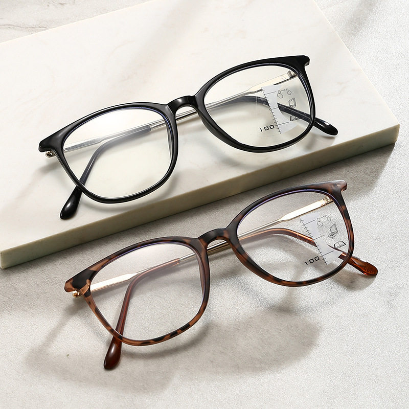 2512新款多焦点防蓝光老花镜男女远近两用智能变色眼镜时尚老人