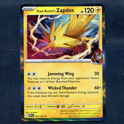 宝可梦正版卡牌  国际版 命运劲敌 火箭队的闪电鸟 DRI-040 美版