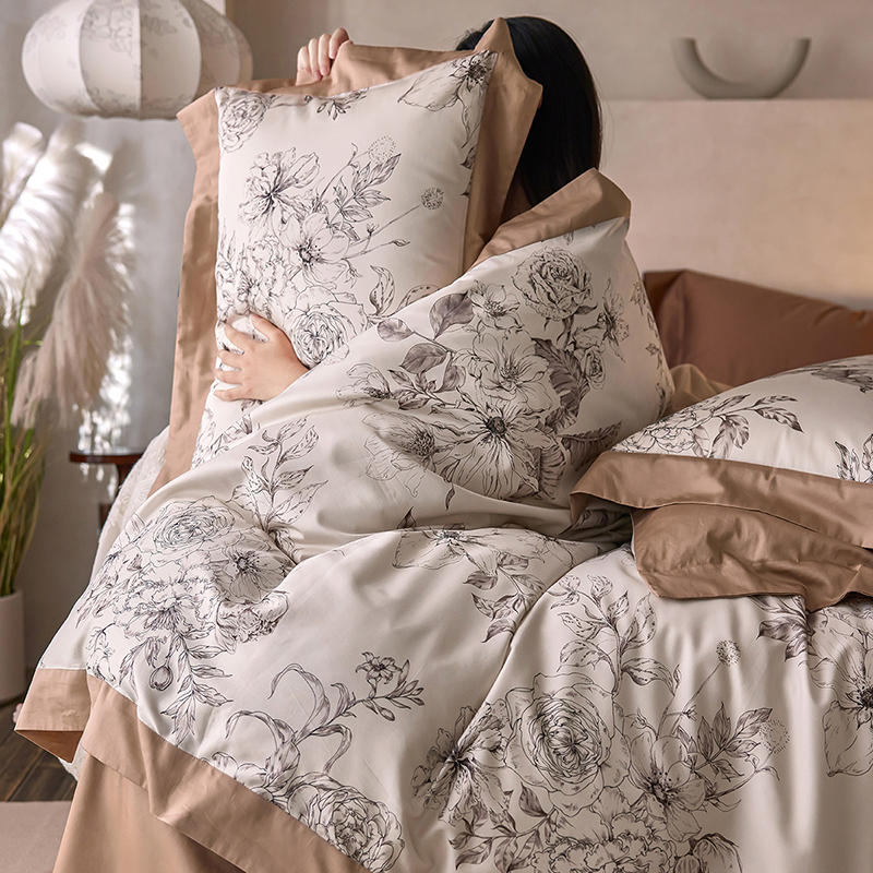 多喜爱 商场同款正品 24年新品全棉50支花卉田园时尚四件套