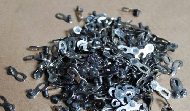 Chaîne de vélo - Ref 2368445 Image 1