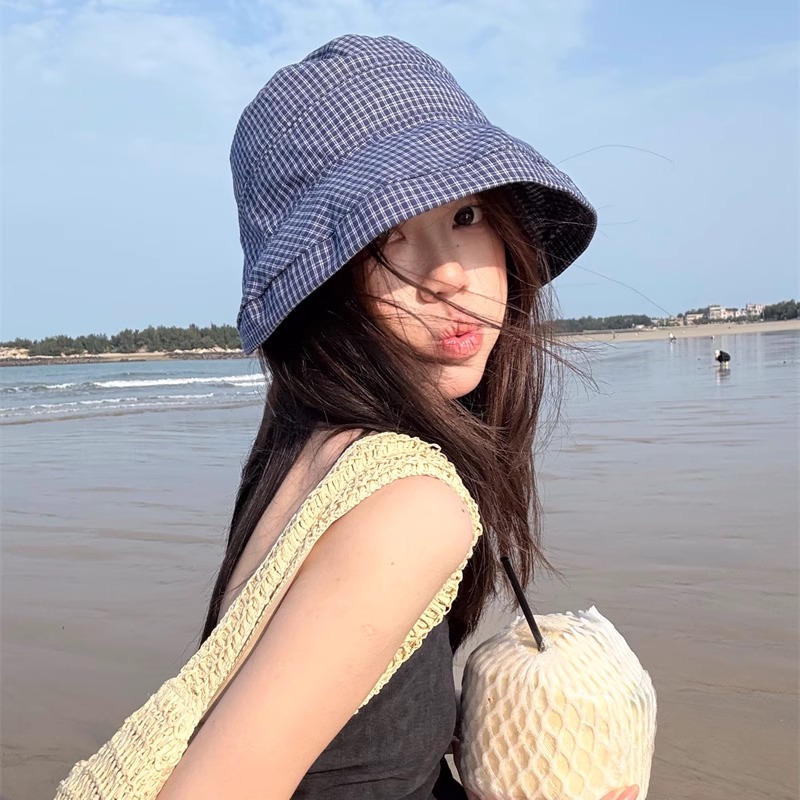 日系简约百搭格子渔夫帽