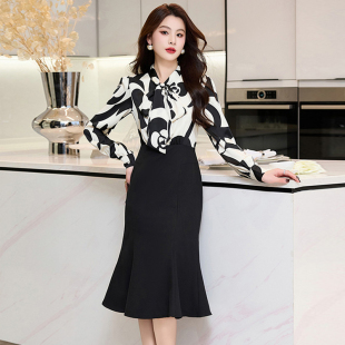 显瘦优雅气质 杭派蝴蝶结领印花拼接鱼尾裙修身 连衣裙女秋季 大码