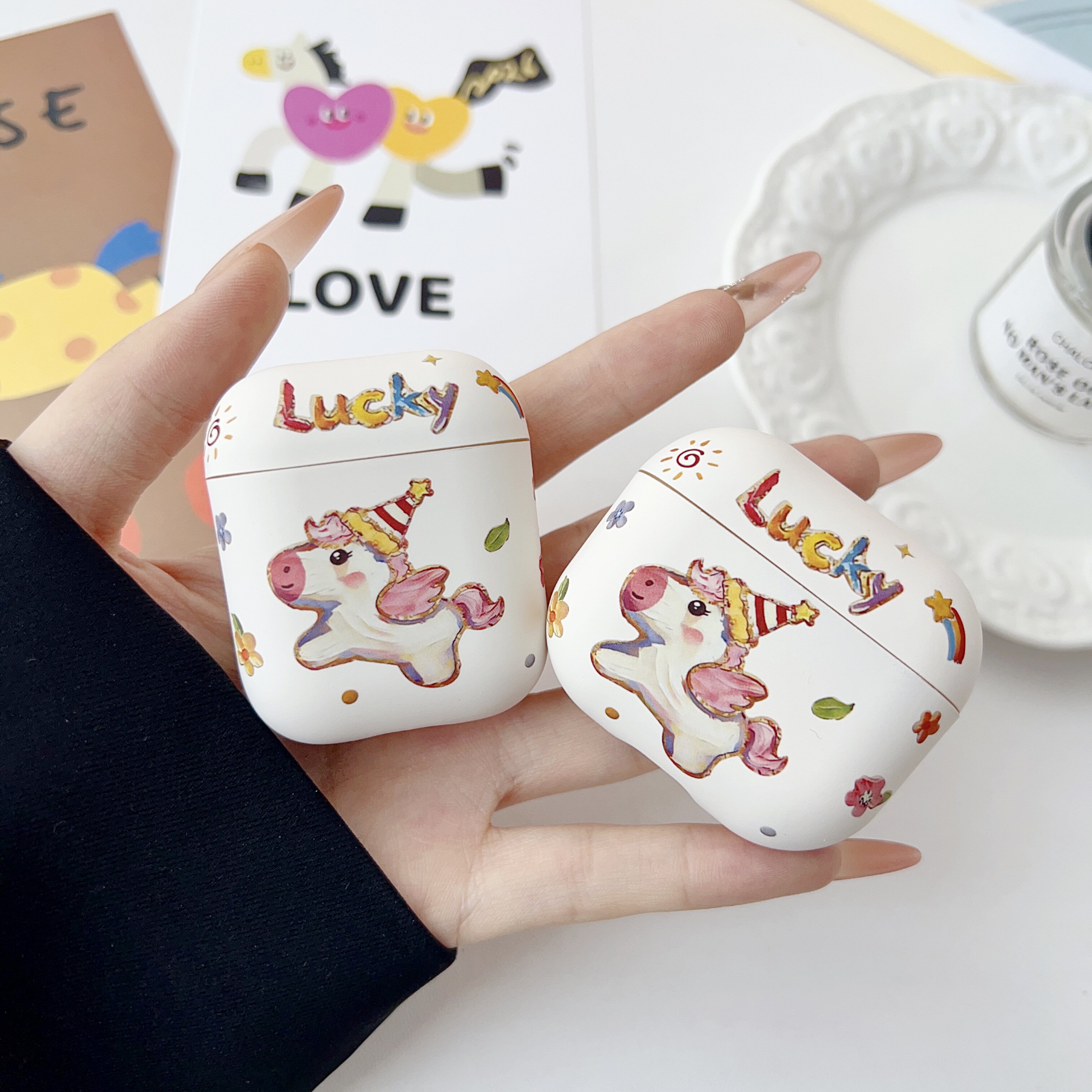 阳光彩虹小白马适用苹果Airpods4卡通硅胶耳机壳Airpodspro3耳机保护套Airpods3耳机保护壳pro2耳机套2代可爱