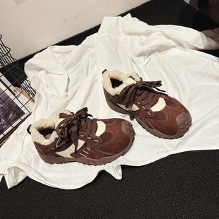 美拉德休闲鞋 显脚小 学生女鞋 女冬款 超软平底真皮加绒复古阿甘鞋